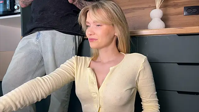 Adelovenick online show from February 28, 10:58 am