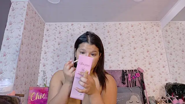 AvrillThomas online show from October 20, 3:59 pm