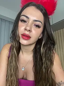 carol amorim online show from March 2, 10:04 pm