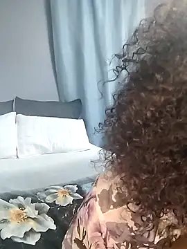 Sweet nicole98 online show from December 18, 2:05 am