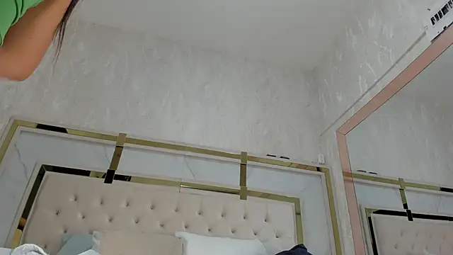 Victoriaa millers online show from September 10, 7:14 pm