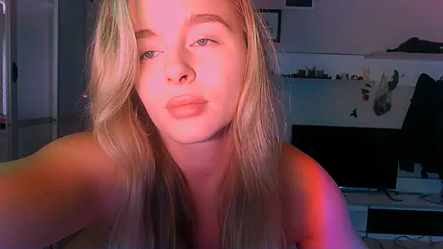 Eva Jaya online show from September 16, 5:04 am