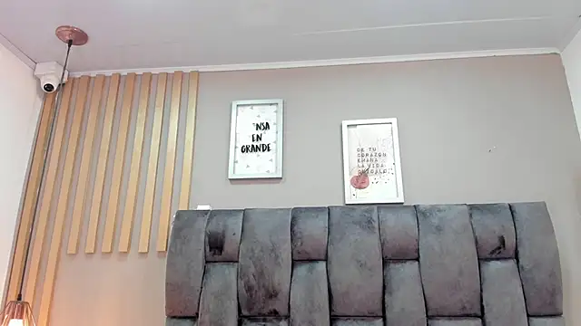 Snapshot of mariaa_fernanda chatting on September 15, 9:44 pm mariaa fernanda online show from September 15, 9:44 pm