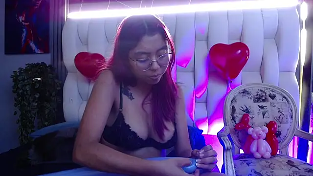 Ava jones1 online show from February 11, 5:20 am