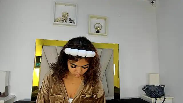 vahiolet fuentes online show from February 5, 3:20 am