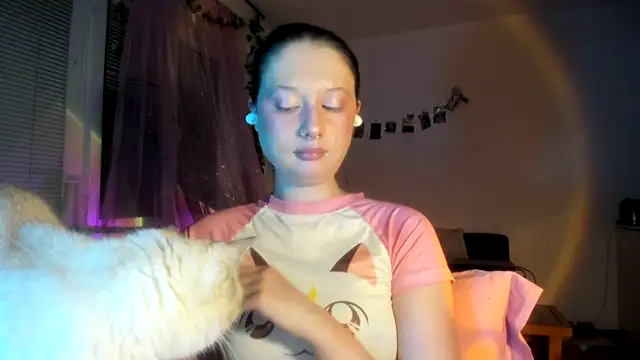 Jenny darling love online show from April 5, 6:07 pm