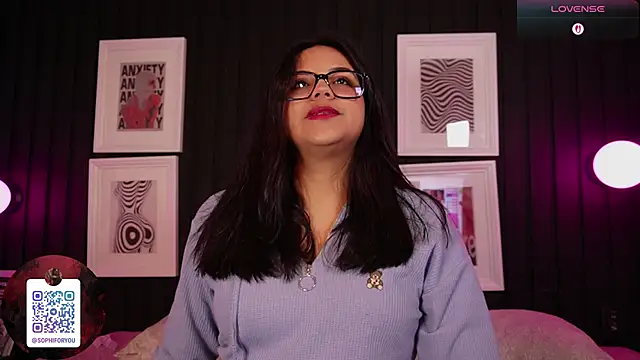 Sophia wilsonn  online show from April 7, 10:50 am