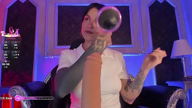 MeganDraco  online show from April 22, 1:08 pm