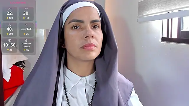 ClaraMariaMon online show from October 13, 6:32 pm