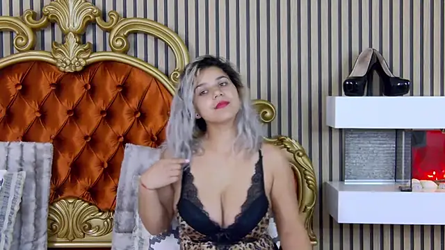 SweetMissXXX online show from October 16, 6:49 am