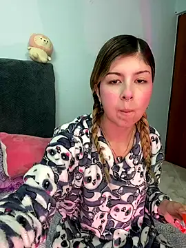 KittieCatty online show from October 11, 3:33 am