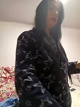Snapshot of saralunabella chatting on October 4, 9:41 pm saralunabella online show from October 4, 9:41 pm