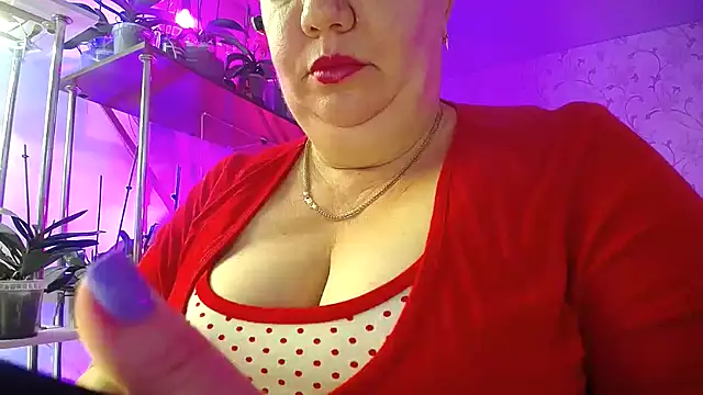  Sweet Woman online show from November 5, 5:45 am