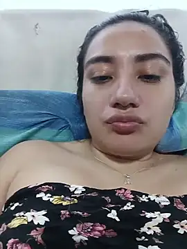 Hellen Alex online show from December 17, 2:54 pm