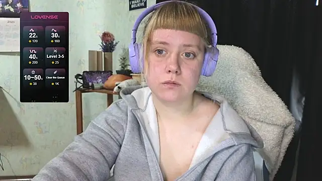 June shy0 online show from October 4, 8:09 am