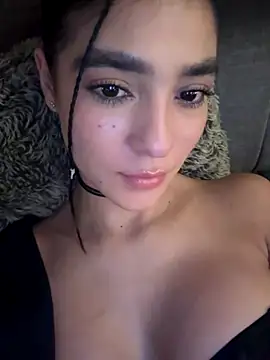 Olivia Collins1 online show from November 30, 5:22 am