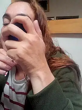 skayhot  online show from March 12, 12:41 pm