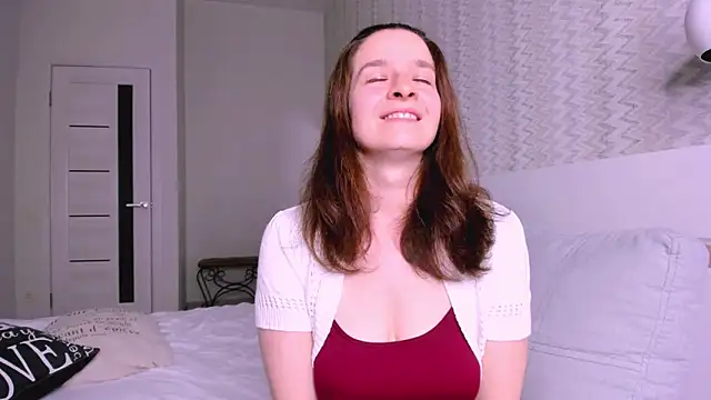   MaryLee   online show from April 19, 6:10 pm