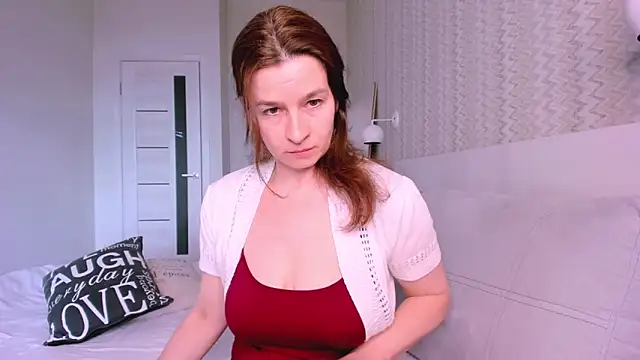   MaryLee   online show from April 19, 2:28 pm