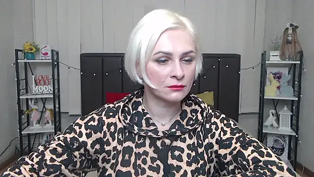 OliviaHorst online show from September 26, 5:27 am