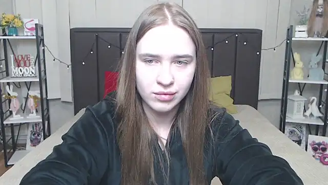 LauraHlot online show from September 15, 5:42 pm