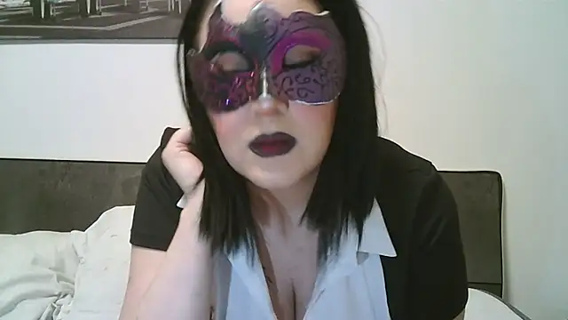 Snapshot of LaDamaNeraa chatting on October 20, 12:41 pm LaDamaNeraa online show from October 20, 12:41 pm