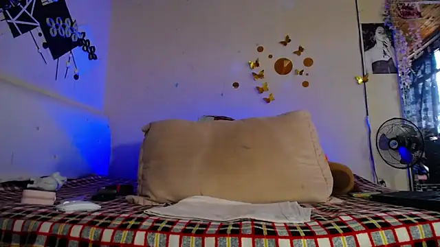 Vick Jocson online show from April 2, 7:33 pm