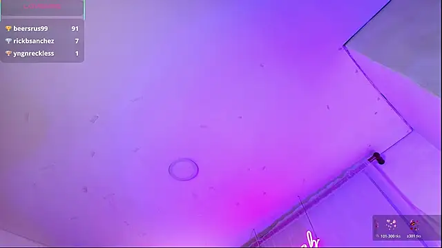 HANNAH LOVEE online show from November 24, 5:53 am