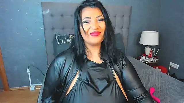 AmyCubes online show from October 5, 5:34 am