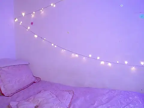 Lu perez online show from November 3, 8:13 pm