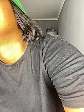 MayaPassion online show from September 9, 8:03 am