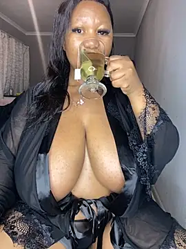 MayaPassion online show from October 28, 5:41 pm