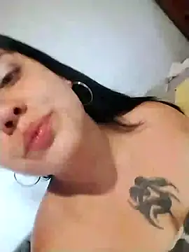 lucylovles online show from December 14, 4:46 pm