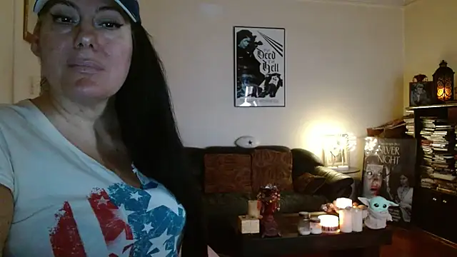 mandaloriangirls online show from January 6, 6:00 pm