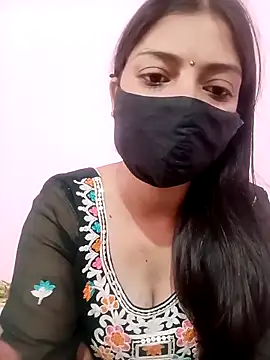 Snapshot of Ayesha_Baby30 chatting on October 18, 4:26 am Ayesha Baby30 online show from October 18, 4:26 am