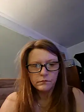 skyeb0787 online show from April 28, 5:06 pm