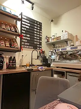 cinnabon  online show from February 5, 2:53 pm