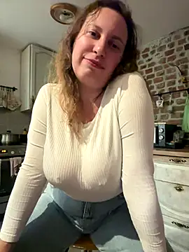 Snapshot of Yanacool007 chatting on September 27, 9:22 pm Yanacool007 online show from September 27, 9:22 pm