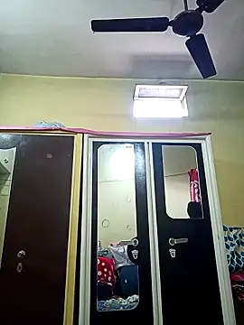 heenage online show from December 22, 4:48 am