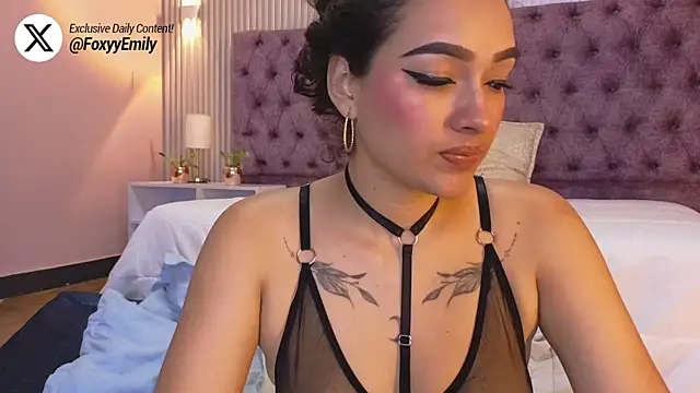 EMILYY FOXY online show from November 3, 8:13 pm