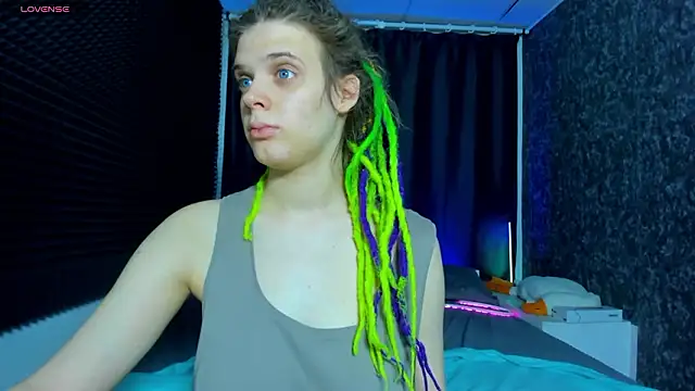 KIKI Krash online show from January 16, 10:11 am