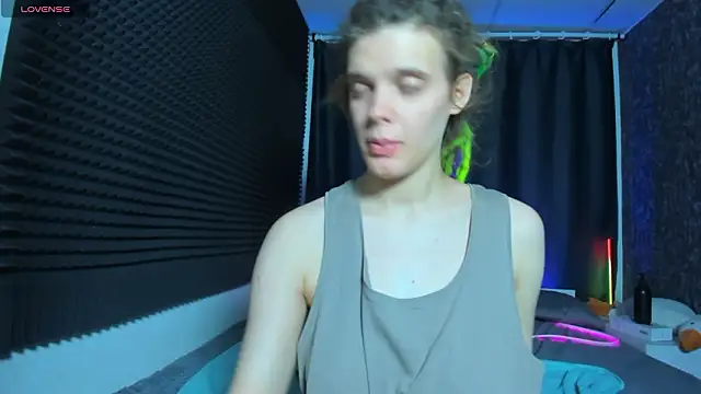 KIKI Krash online show from January 18, 10:55 am