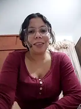 Carliina Soussa online show from March 30, 1:38 am