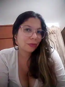 Carliina Soussa online show from February 11, 2:47 am