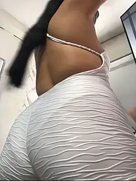 Abigail Cowen online show from March 18, 4:01 pm