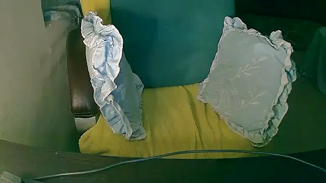 Cute-Tara online show from October 25, 1:02 am