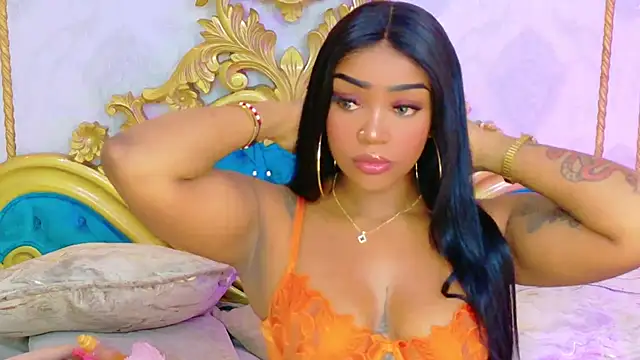 SalomeRestrepo online show from April 18, 4:26 am