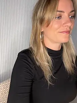 Snapshot of Milla__one chatting on September 9, 1:11 pm Milla one online show from September 9, 1:11 pm