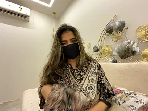 MaYaa  11 online show from March 20, 7:35 am