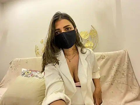 MaYaa  11 online show from March 2, 7:15 am